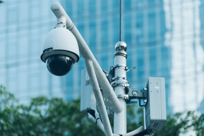 What Are The Benefits Of Hiring The Commercial Security Systems
